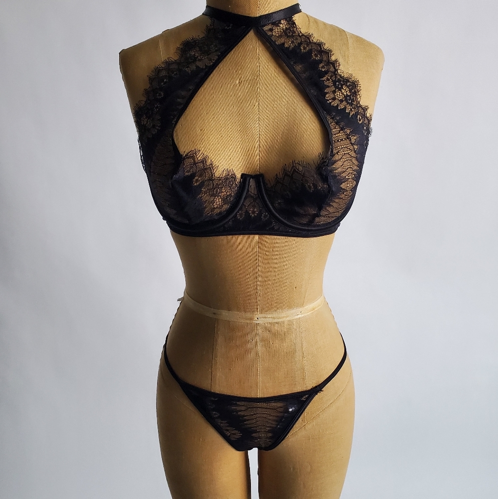 Oh La La Paris Bra and Panty Set